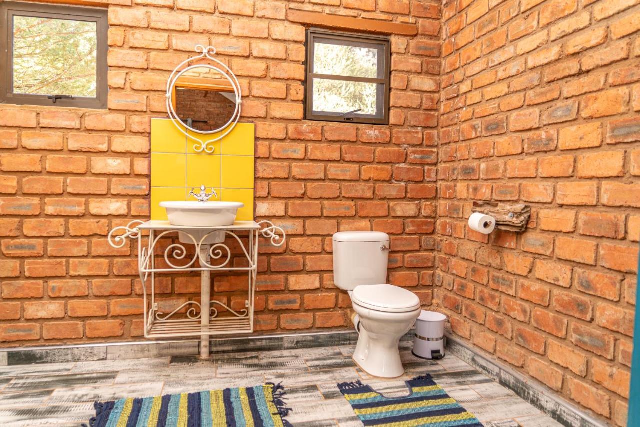 Otavi Vineyards Self-Catering & Camping Exterior foto