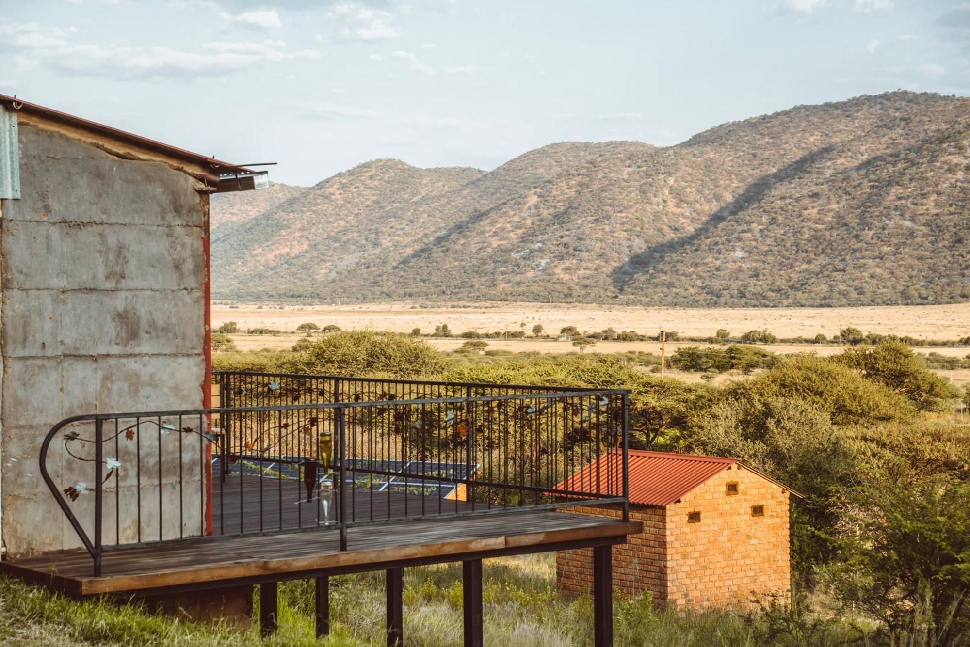 Otavi Vineyards Self-Catering & Camping Exterior foto