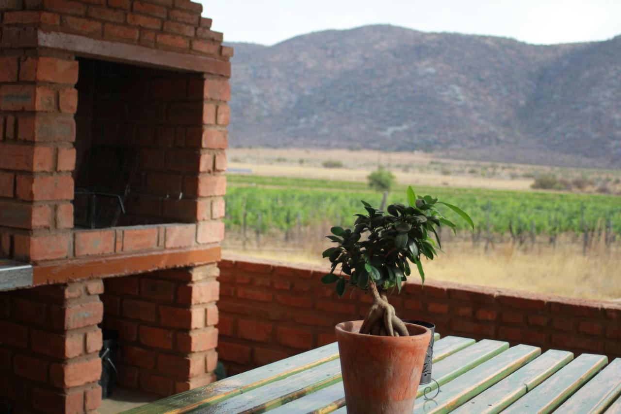 Otavi Vineyards Self-Catering & Camping Exterior foto
