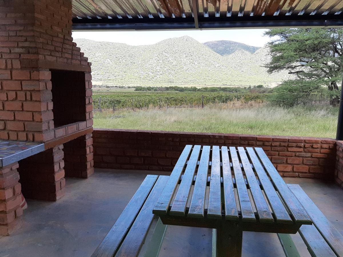 Otavi Vineyards Self-Catering & Camping Exterior foto