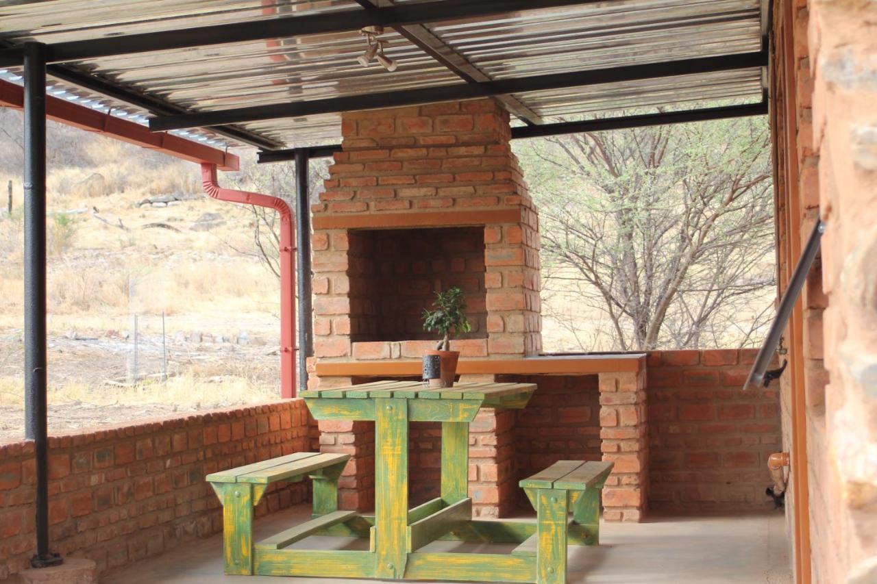 Otavi Vineyards Self-Catering & Camping Exterior foto